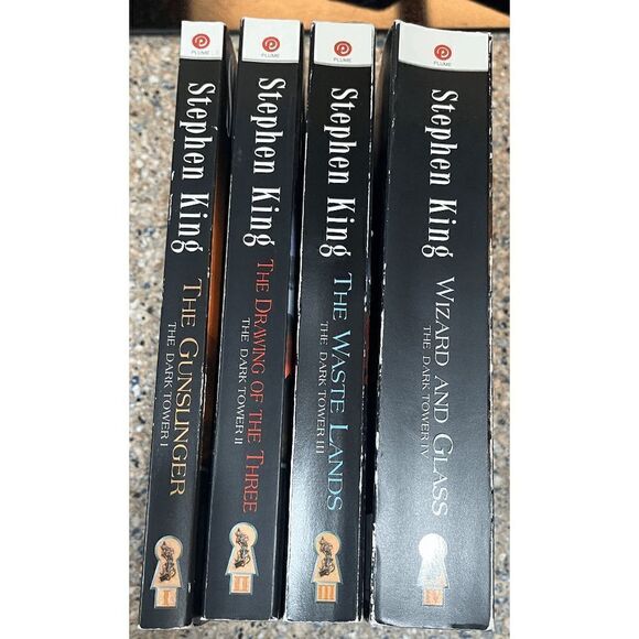 Stephen King Dark Tower 1-4 Gunslinger Drawing the 3 Wastelands Wizard & Glass - Picture 10 of 10